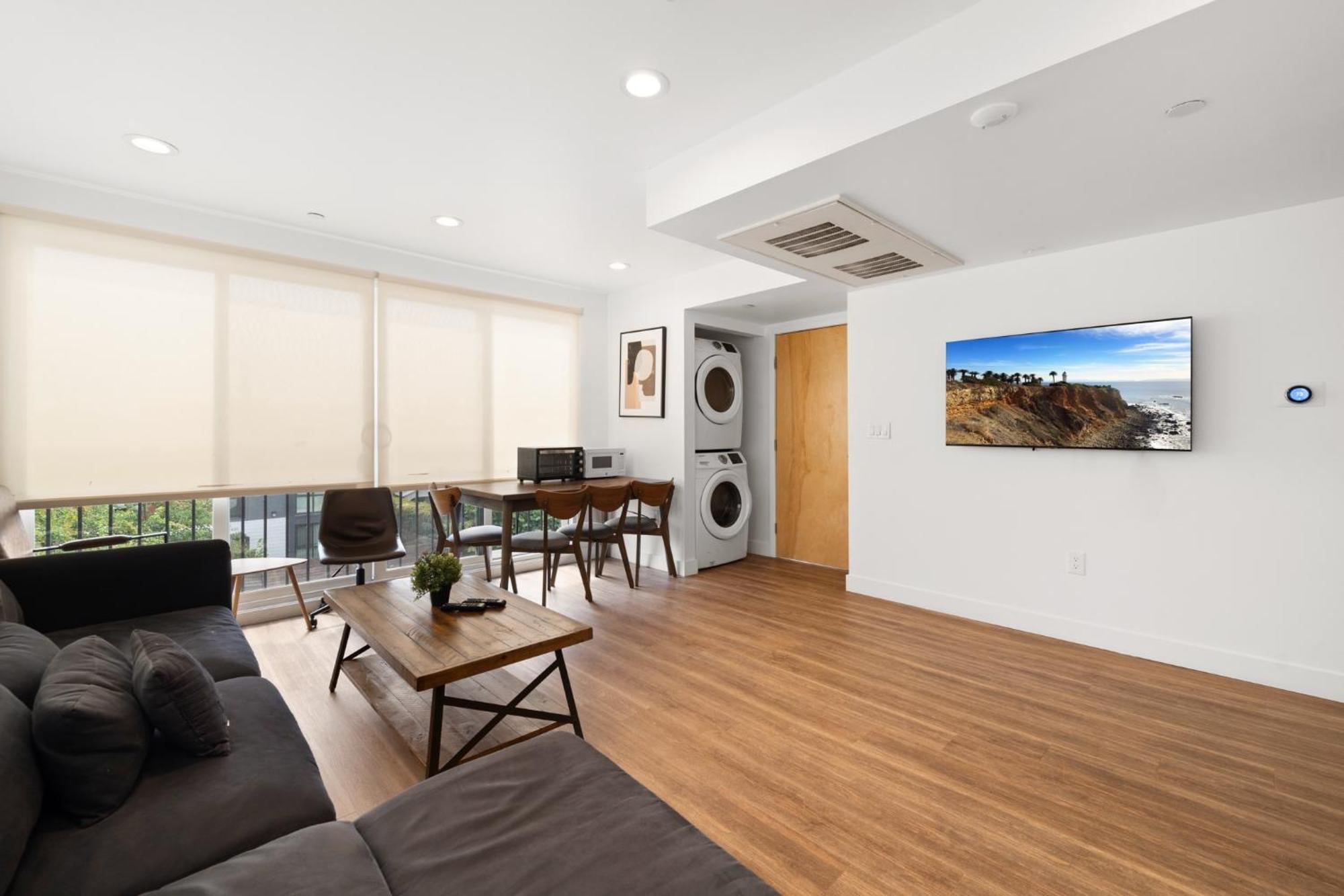 Modern Getaway In The Heart Of La Near Usc, Private Room With Share Living Room And Kitchen Los Angeles Ngoại thất bức ảnh