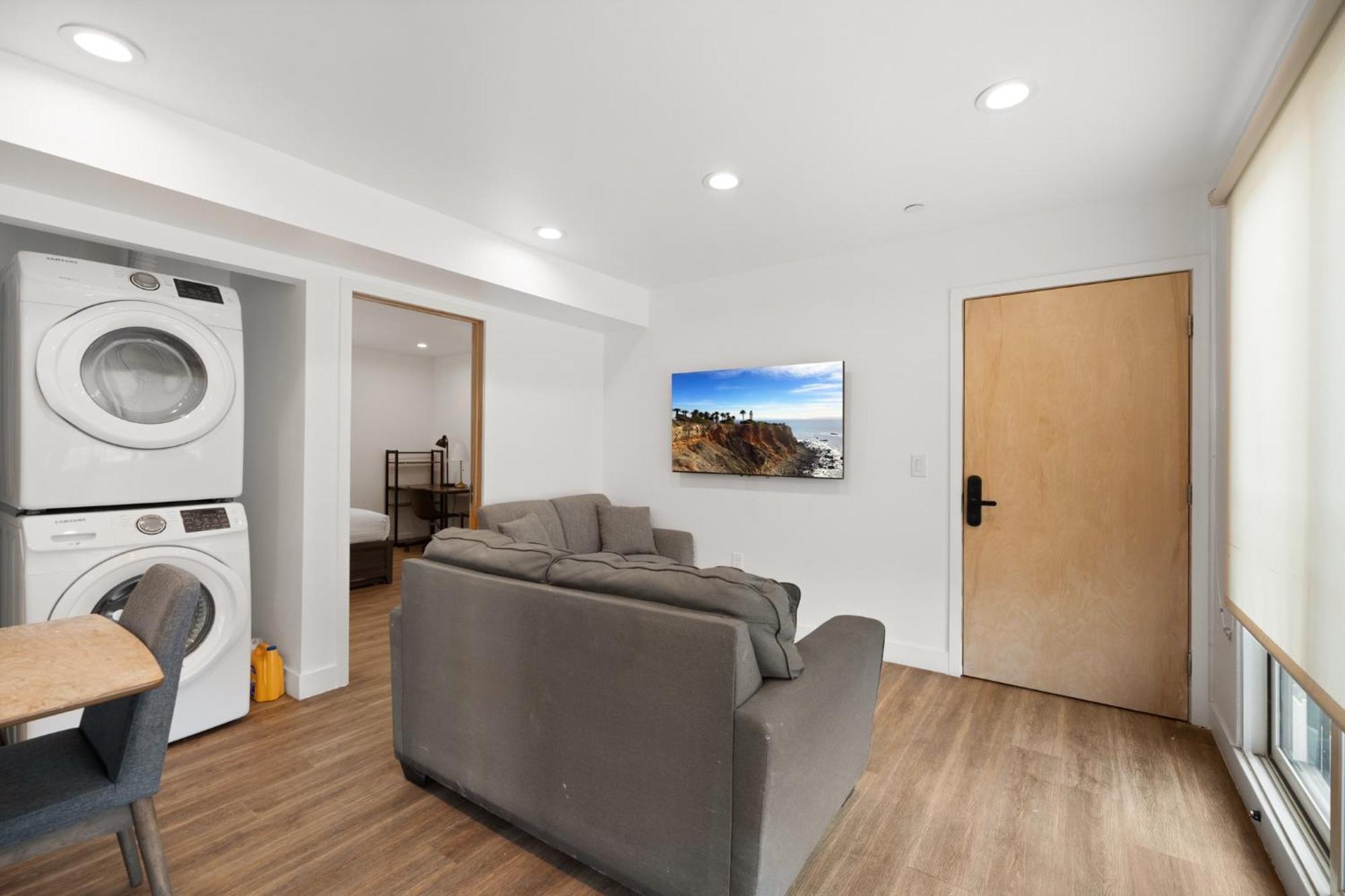 Modern Getaway In The Heart Of La Near Usc, Private Room With Share Living Room And Kitchen Los Angeles Ngoại thất bức ảnh